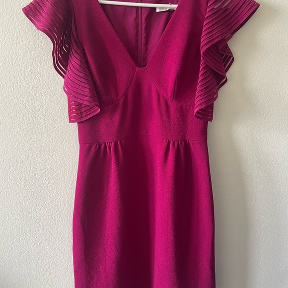TRINA TURK Loganberry Glowing Flutter Sleeve Dress- Size 2 - Picture 2 of 4